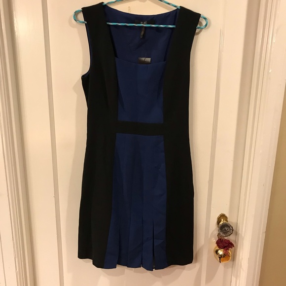 BCBG Dresses & Skirts - NWT BCBG Dress